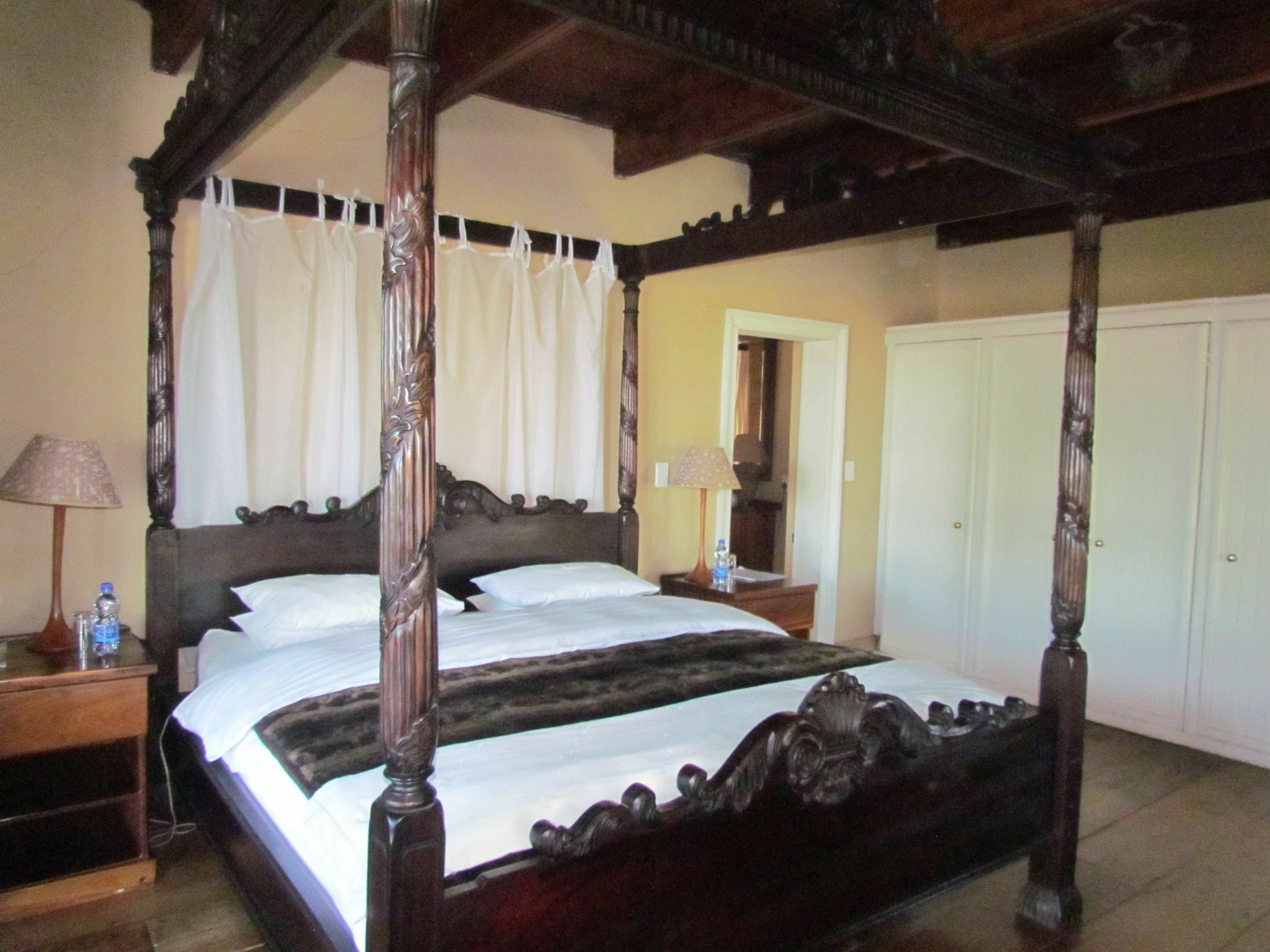 Plettenberg Bay Game Reserve: The Baroness Safari Lodge Eksteriør bilde